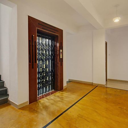 Super Collection O Grey House Hotel Пюн Екстериор снимка